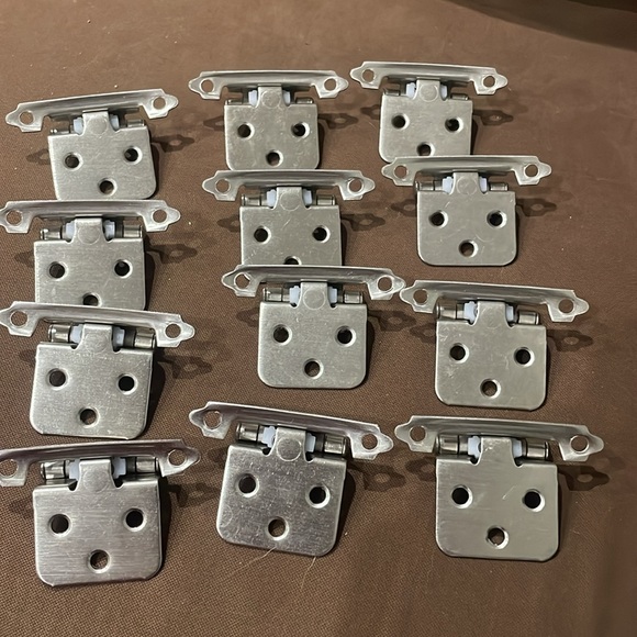 NWOT: Richelieu Self-Closing Hinge Stainless Steel - Picture 2 of 6